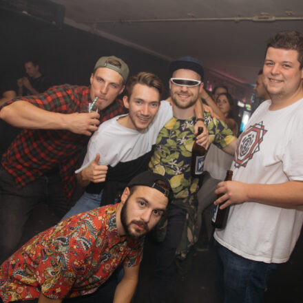 90ies Club Ice Ice, Baby! @ The Loft