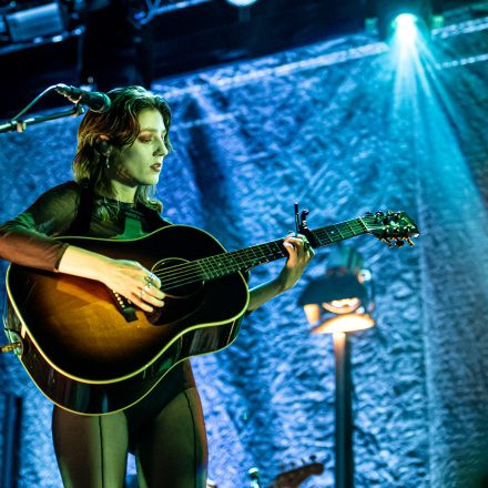 Birdy @ Gasometer