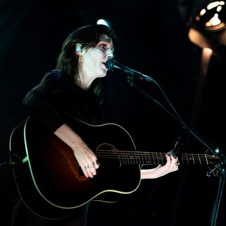 Birdy @ Gasometer