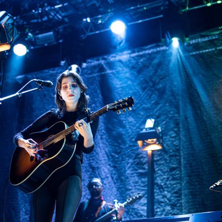 Birdy @ Gasometer