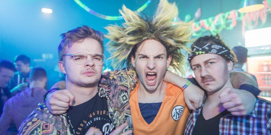 Breaking Bunt - Die Faschingsfeier @ Warehouse