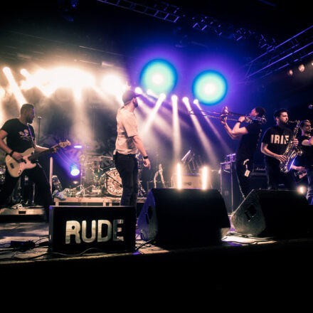 Mad Caddies, Rude Tins, Jon Gazi @ Arena Wien