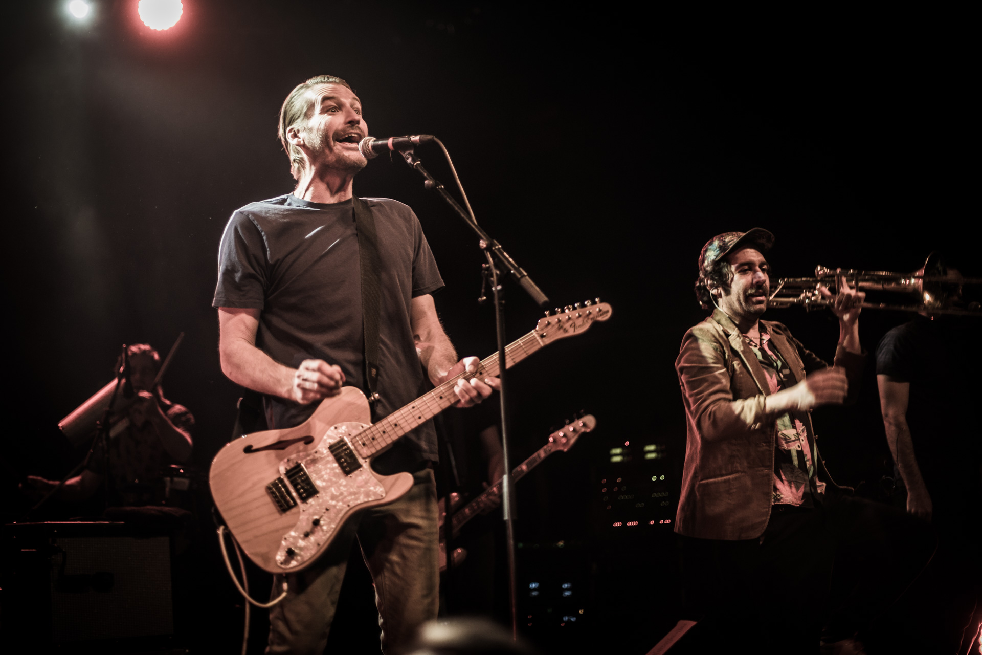 Mad Caddies, Rude Tins, Jon Gazi @ Arena Wien