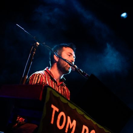 Tom Rosenthal