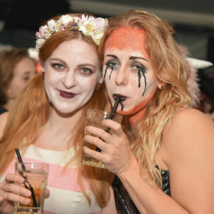 VOLUME Korruptions Halloween Party