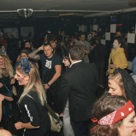 VOLUME Korruptions Halloween Party