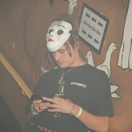 VOLUME Korruptions Halloween Party