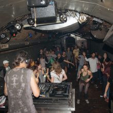 Im Fotoviewer öffnen Oldschool Goa Party @ Weberknecht Wien