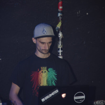 Crazy Welle with Mark Reeve @ Flex Wien