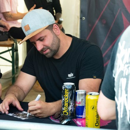 Best Of Volume Autogrammzelt @ Nova Rock Festival 2023 (supp. by Daniel Lauder)