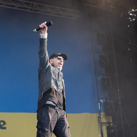 We Stand With Ukraine - Benefizkonzert @ Ernst-Happel-Stadion