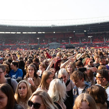 We Stand With Ukraine - Benefizkonzert @ Ernst-Happel-Stadion