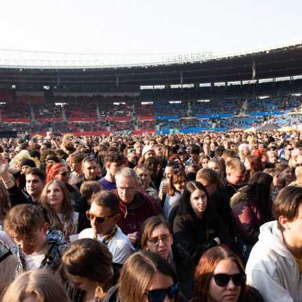 We Stand With Ukraine - Benefizkonzert @ Ernst-Happel-Stadion