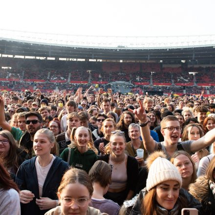 We Stand With Ukraine - Benefizkonzert @ Ernst-Happel-Stadion