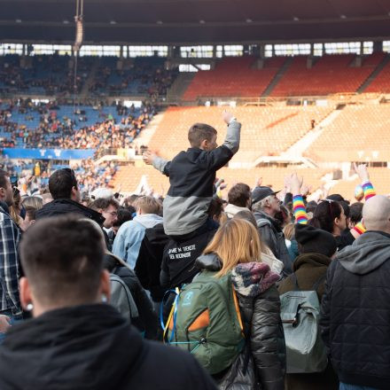We Stand With Ukraine - Benefizkonzert @ Ernst-Happel-Stadion