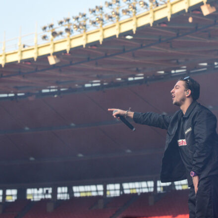 We Stand With Ukraine - Benefizkonzert @ Ernst-Happel-Stadion