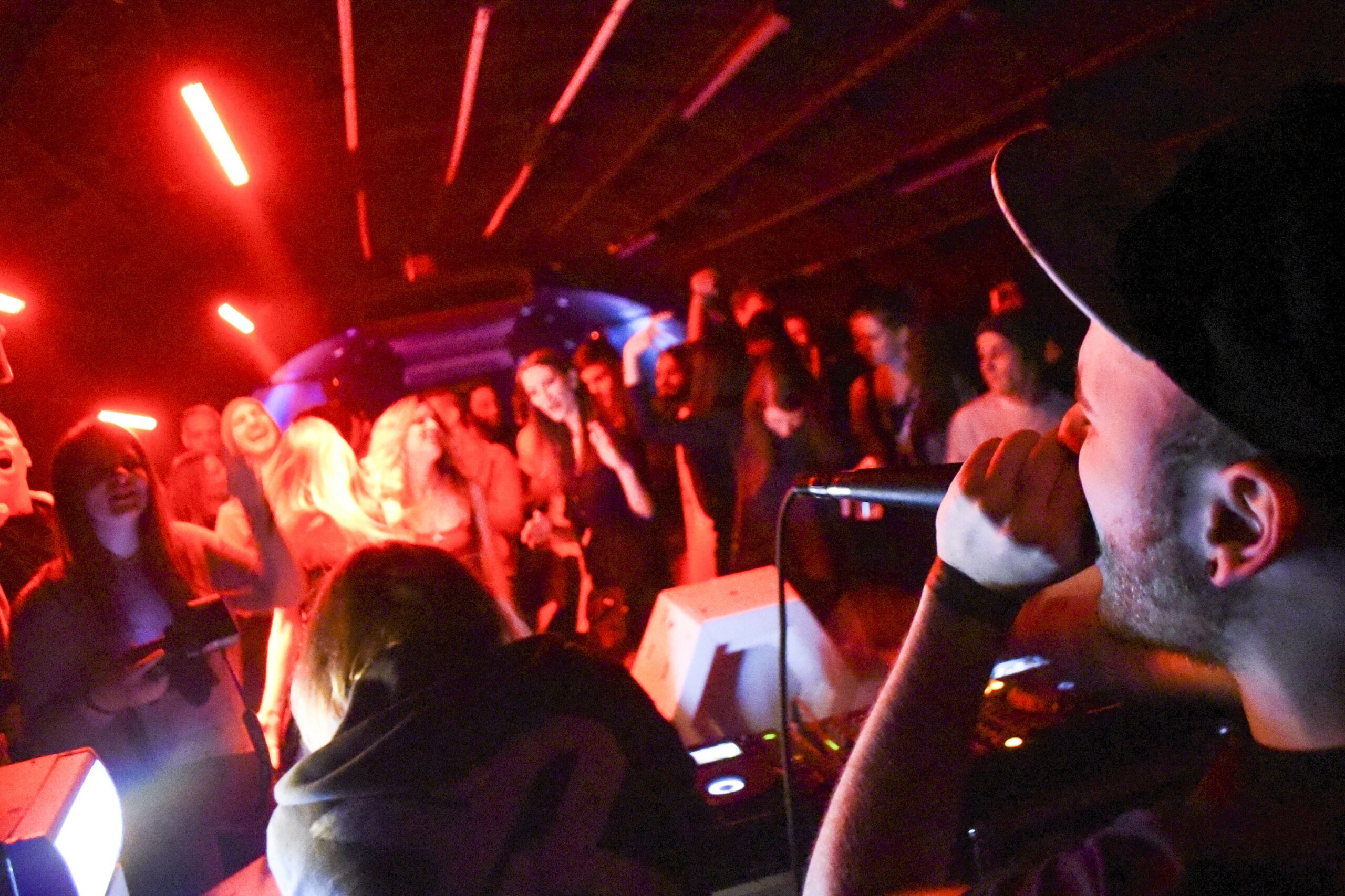 Houseparty Vol. 8 PART 2 @ Birdhouse Wien
