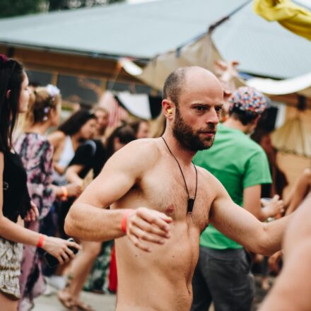 Tanz durch den Tag - Open air @ Creau