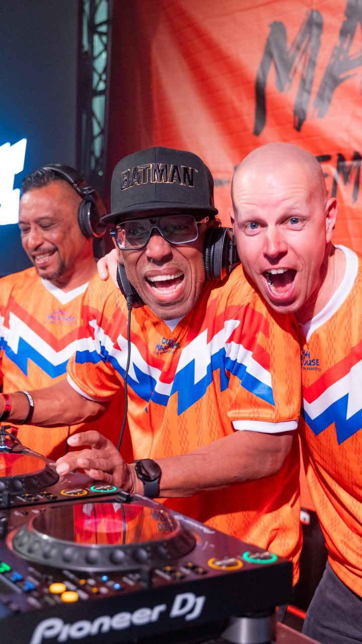 DUTCH MADHOUSE 2025