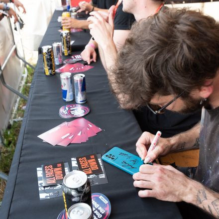 Best Of Volume Autogrammzelt @ Nova Rock Festival 2023 (supp. by Daniel Lauder)