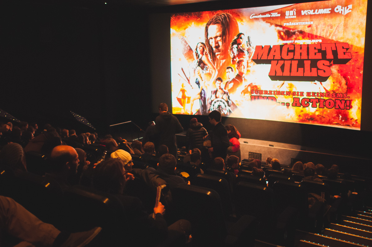 Volume Filmpremiere MACHETE KILLS @ Apollo