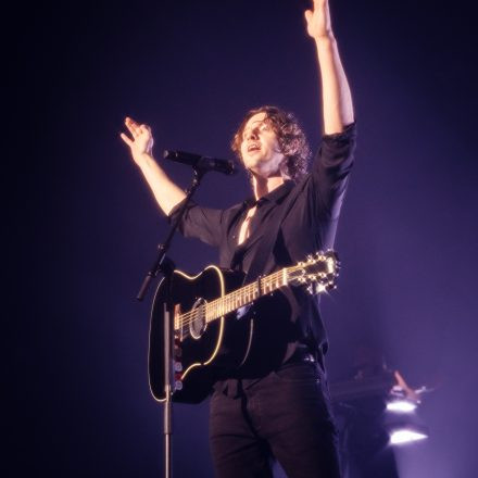 Dean Lewis