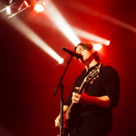 Dean Lewis