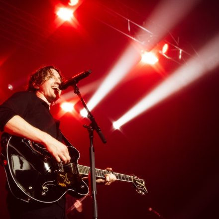 Dean Lewis