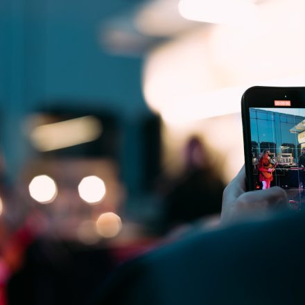 Female Würstelstand Pop-up Konzert