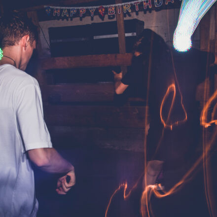 Bauernhof Rave für Krisi & Ayla
