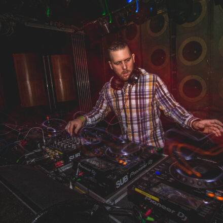 Comrade DNB pres. Highscore w/ Liveon @ SUB