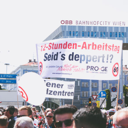 Demo - Nein zum 12-Stunden-Tag @ Wien