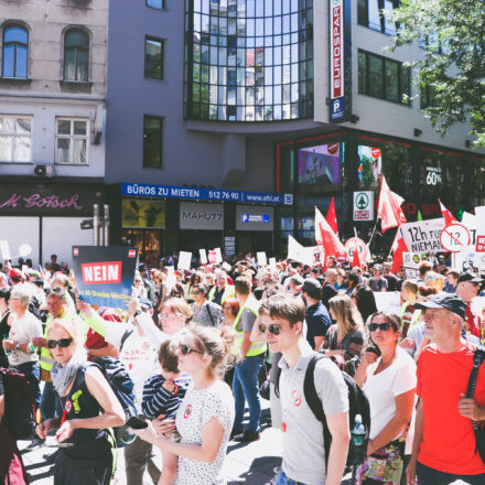 Demo - Nein zum 12-Stunden-Tag @ Wien