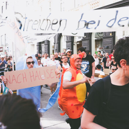 Demo - Nein zum 12-Stunden-Tag @ Wien