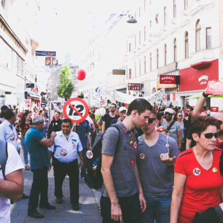 Demo - Nein zum 12-Stunden-Tag @ Wien