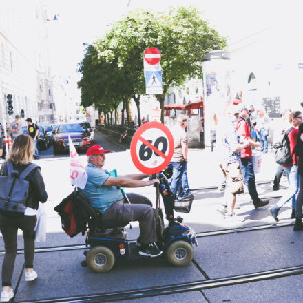 Demo - Nein zum 12-Stunden-Tag @ Wien