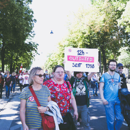 Demo - Nein zum 12-Stunden-Tag @ Wien