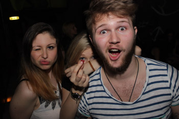 Nascherei mit Moritz Guhling @ Auslage