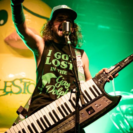 ALESTORM & GLORYHAMMER