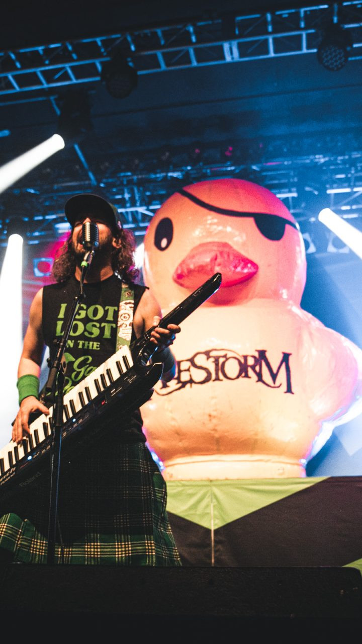 ALESTORM & GLORYHAMMER