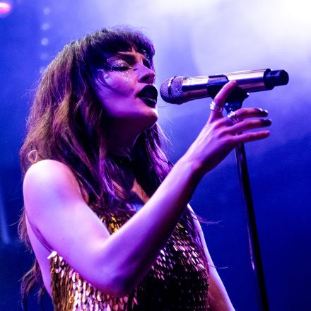 Lauren Mayberry @ Flex