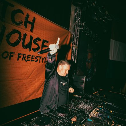 DUTCH MADHOUSE 2025