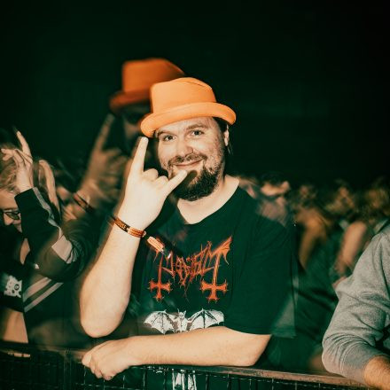 DUTCH MADHOUSE 2025