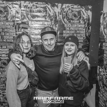 Mainframe Recordings pres. Blackout Night [official]