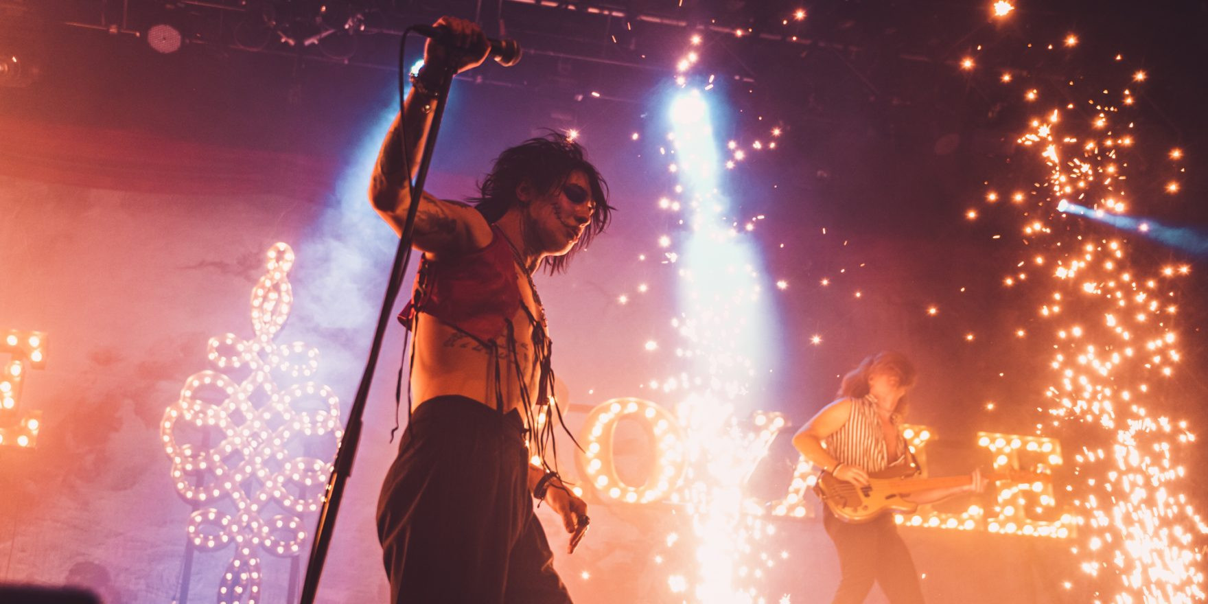 PALAYE ROYALE Live @ Planet.tt Bank Austria Halle im Gasometer