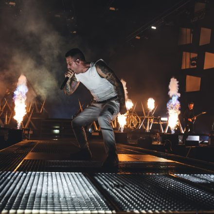 Parkway Drive - DARKER STILL