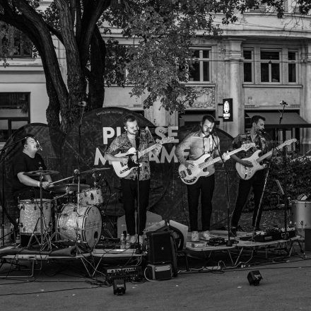 Please Madame Velo Concerts @ Arne-Karlsson-Park Vienna