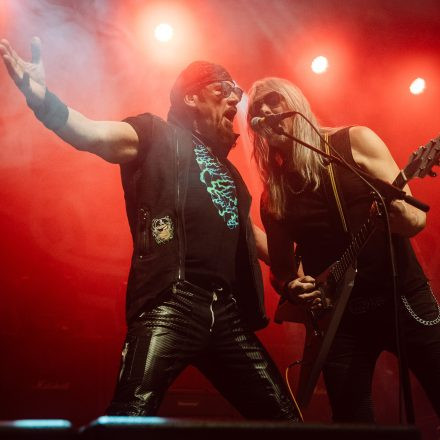 Saxon