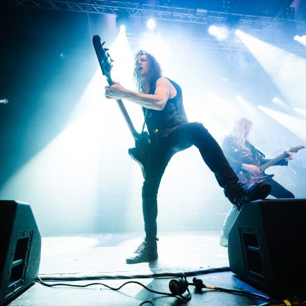 Saxon