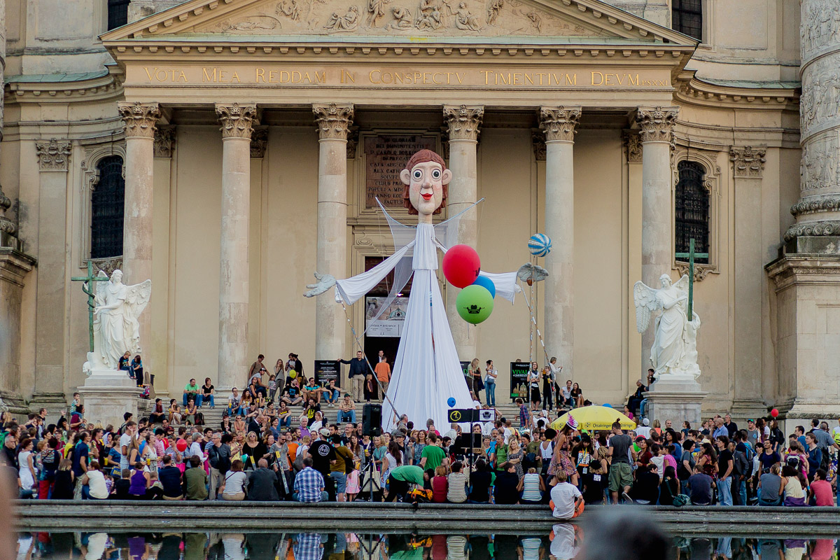 Buskers Festival Day 1 // Part 1 @ Karlsplatz